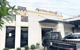 Oyo 95102 Pulma House
